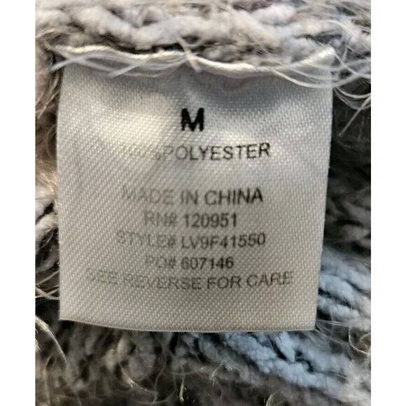 Olive + Oak Womens Size M Fuzzy Turtleneck Sweater Oversized Grey - Picture 9 of 9